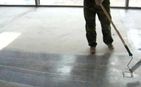 自流平前為何要刷界面劑：深入解析