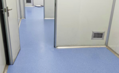 車間pvc塑膠地板與傳統(tǒng)的車間地面材料的不同之處