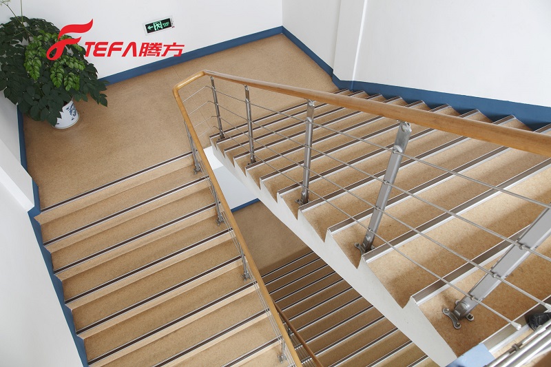 同質(zhì)透心地板 同質(zhì)透心地板