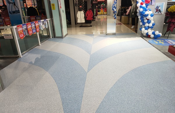 同質(zhì)透心pvc地板 同質(zhì)透心pvc地板