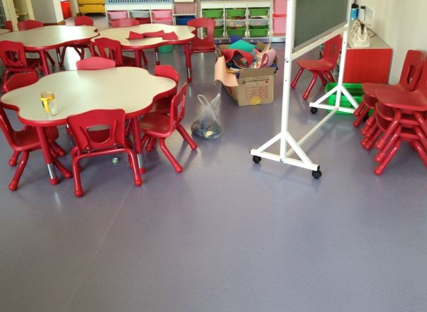 幼兒園專業(yè)塑膠地板 幼兒園專業(yè)塑膠地板