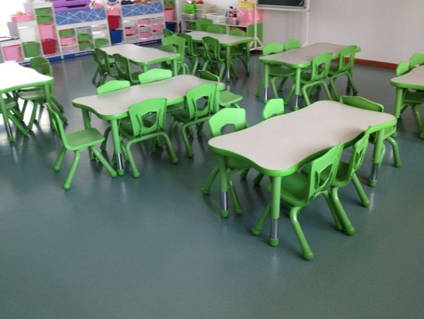 幼兒園塑膠地膠 幼兒園塑膠地膠