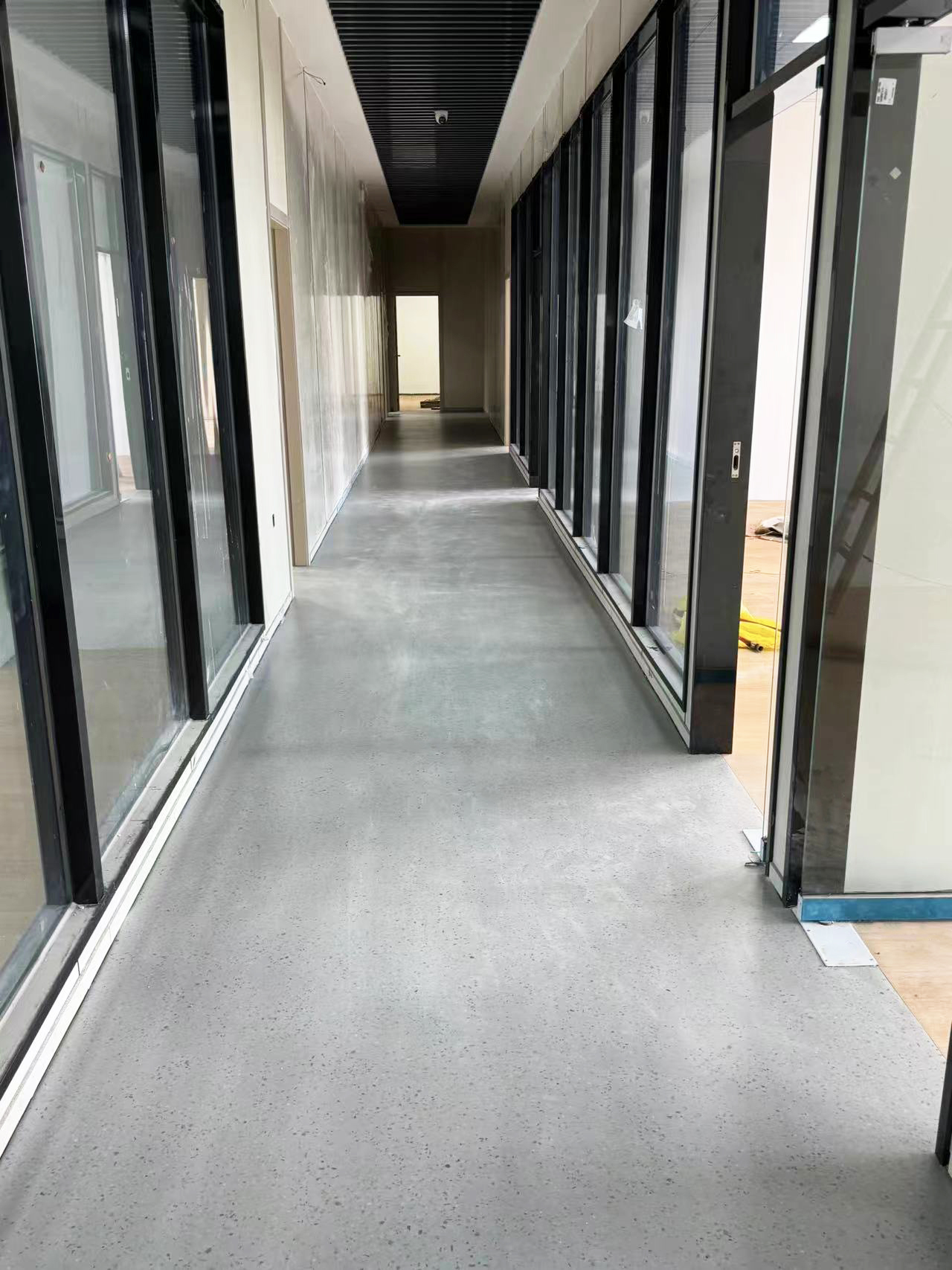 1733274430449926.jpg (木紋7205+走廊水磨石009)義烏車(chē)間+辦公室 (1).jpg